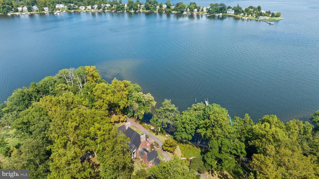 1002 ST HELENA ISLAND