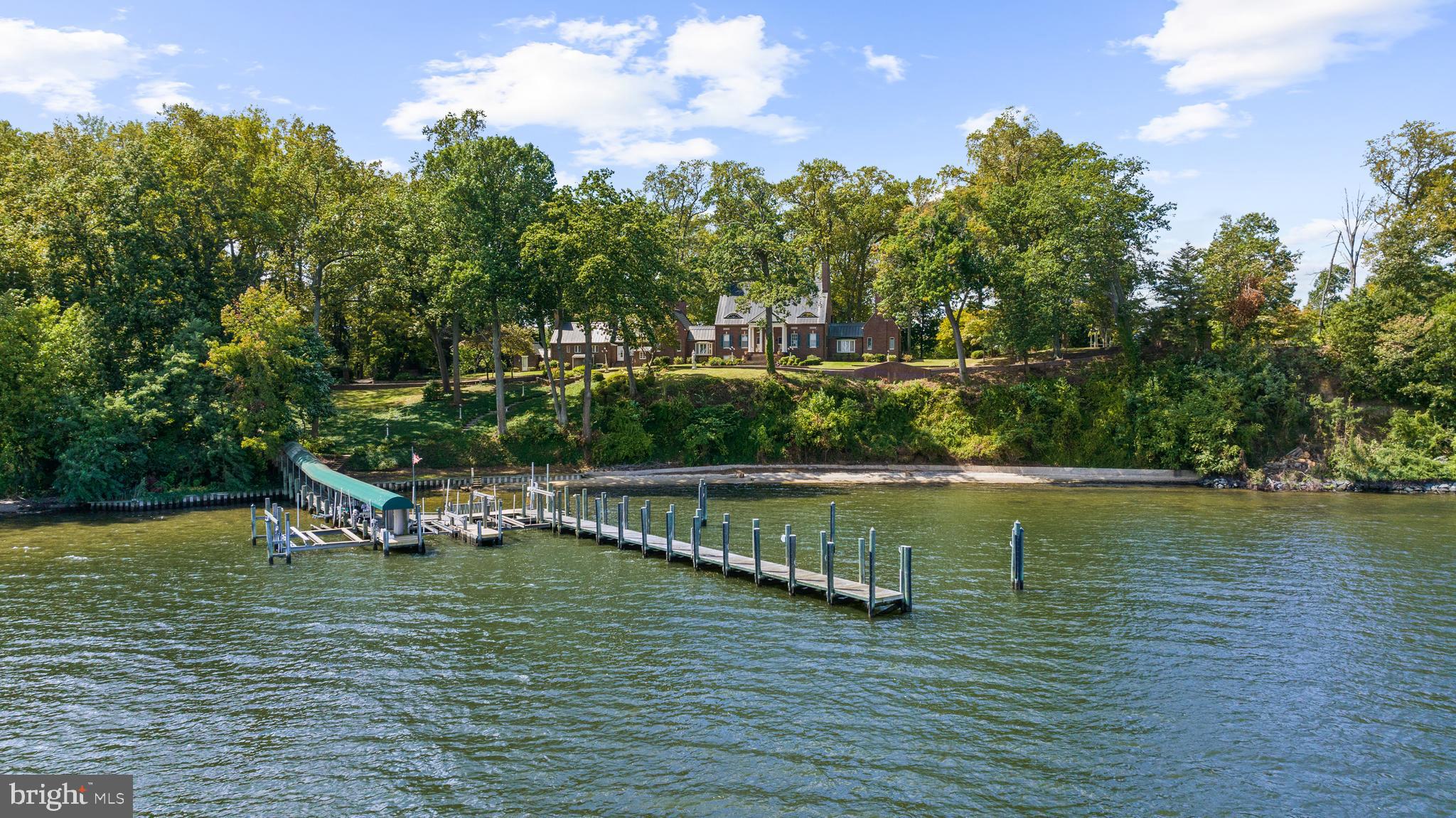 1002 ST HELENA ISLAND