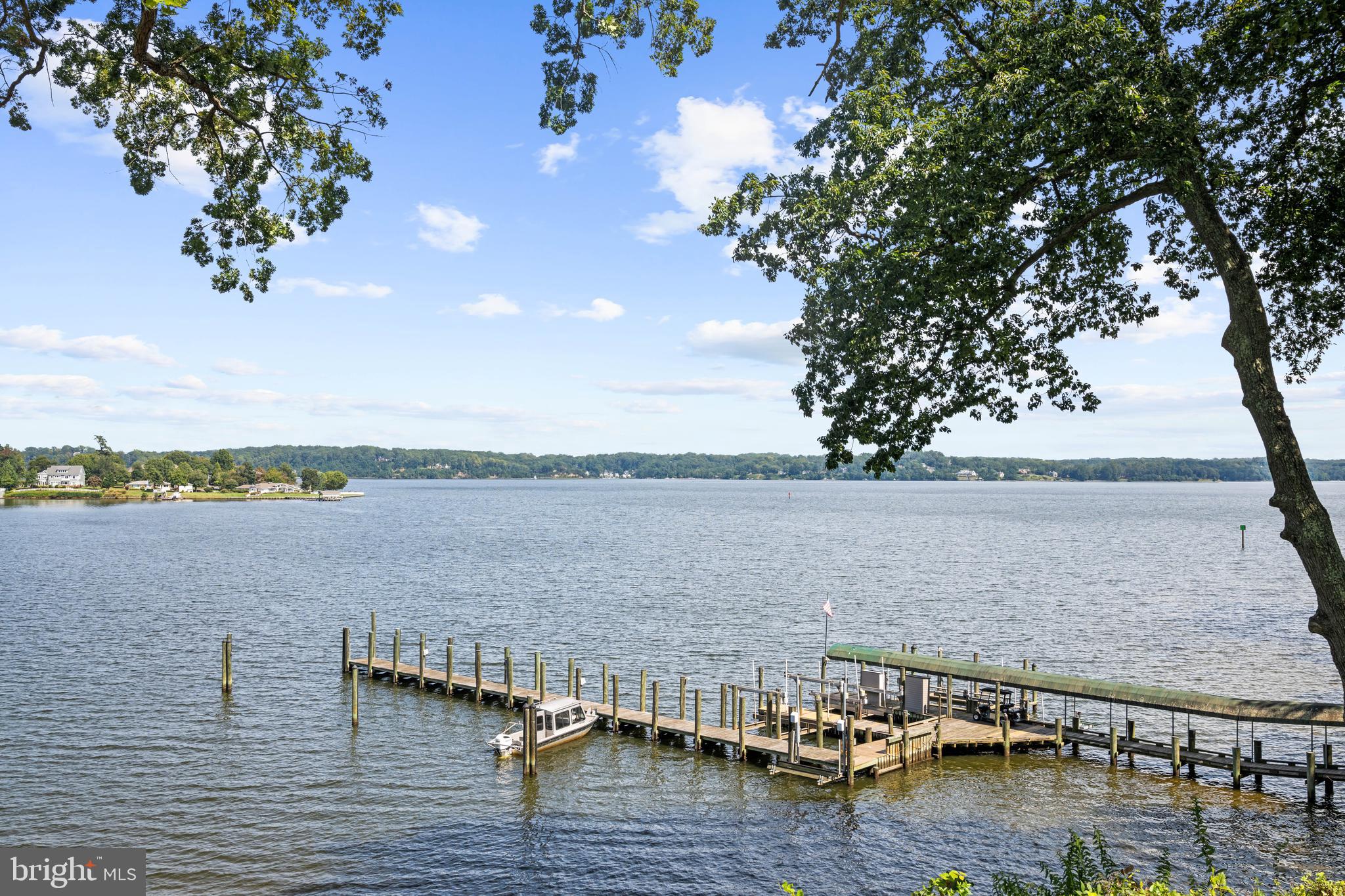 1002 ST HELENA ISLAND