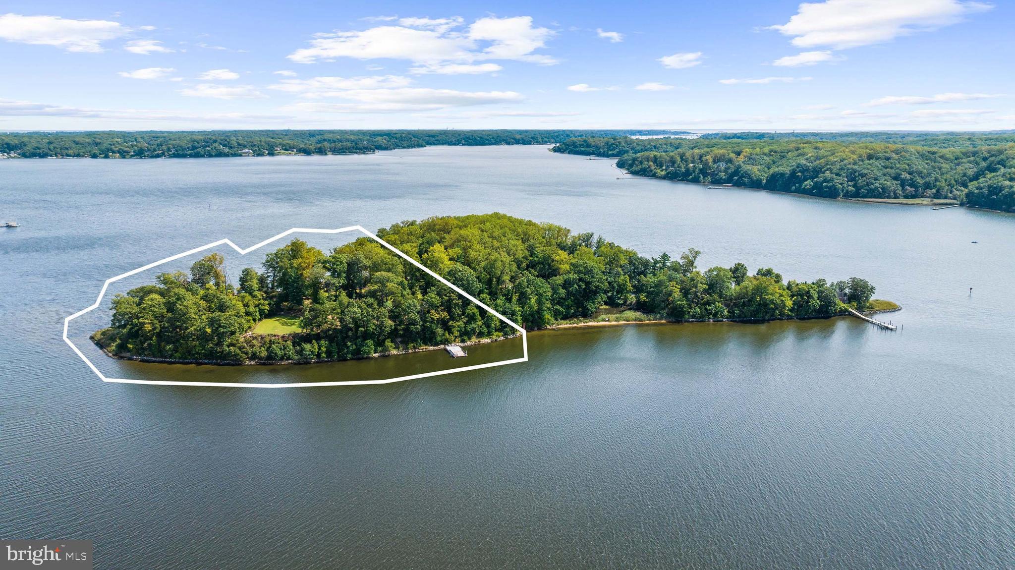 1002 ST HELENA ISLAND