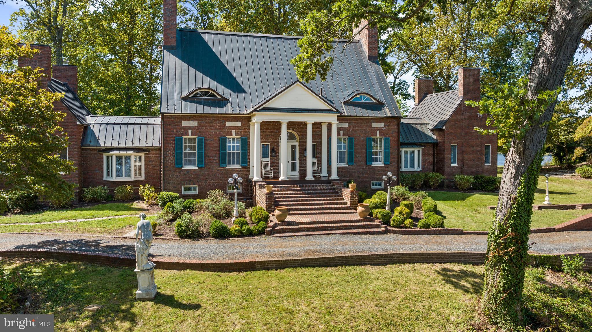 1002 ST HELENA ISLAND