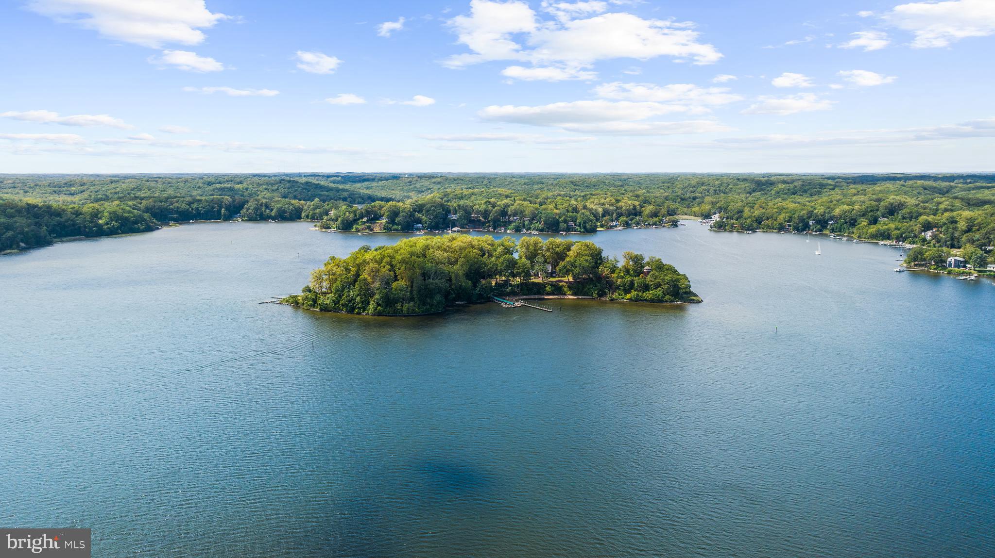 1002 ST HELENA ISLAND