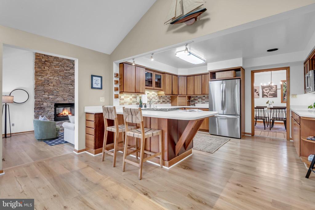 1815 MILLRIDGE COURT