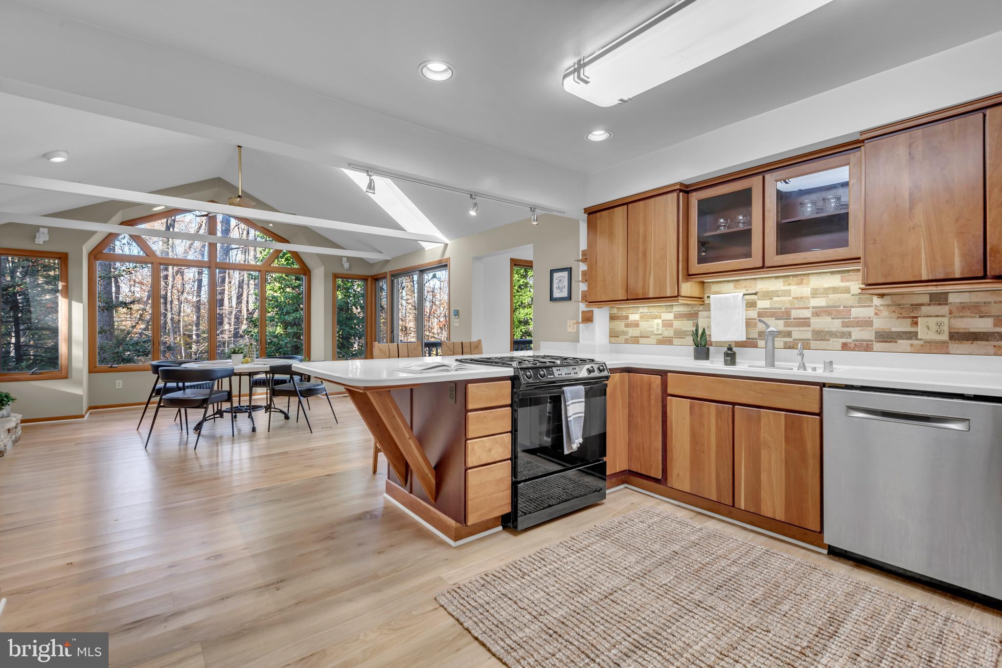 1815 MILLRIDGE COURT