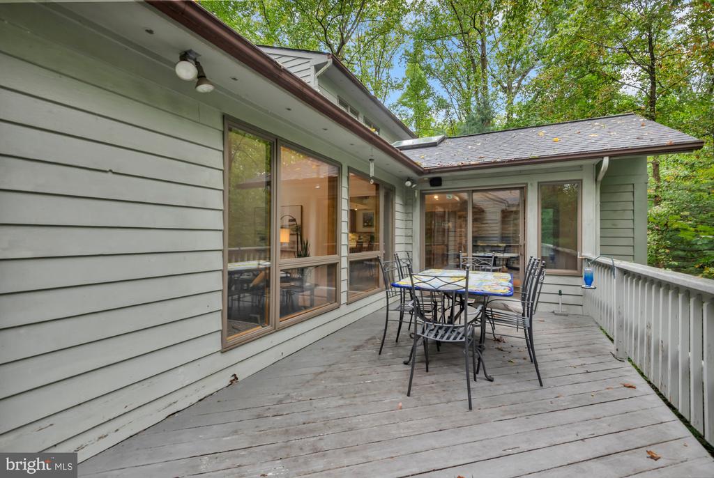 1815 MILLRIDGE COURT