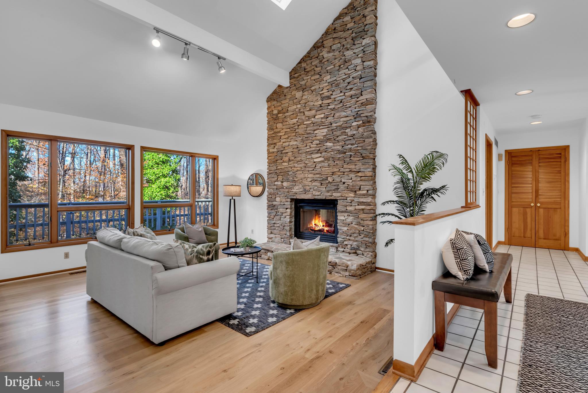 1815 MILLRIDGE COURT