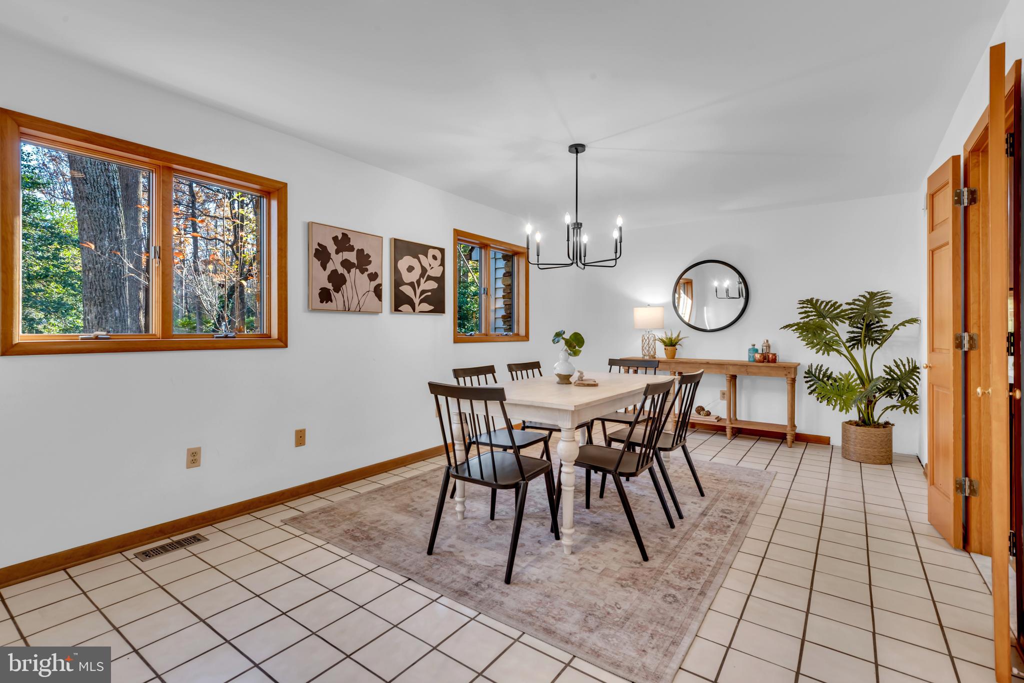 1815 MILLRIDGE COURT