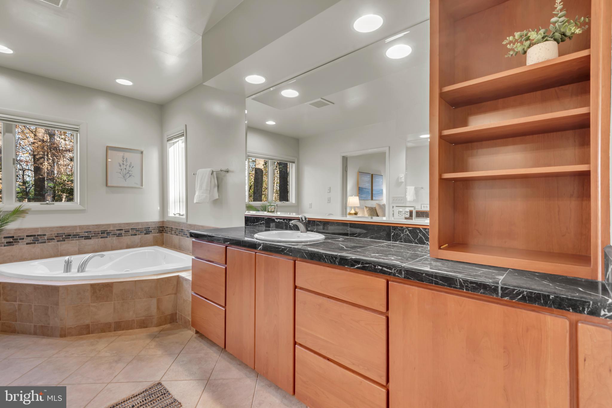 1815 MILLRIDGE COURT