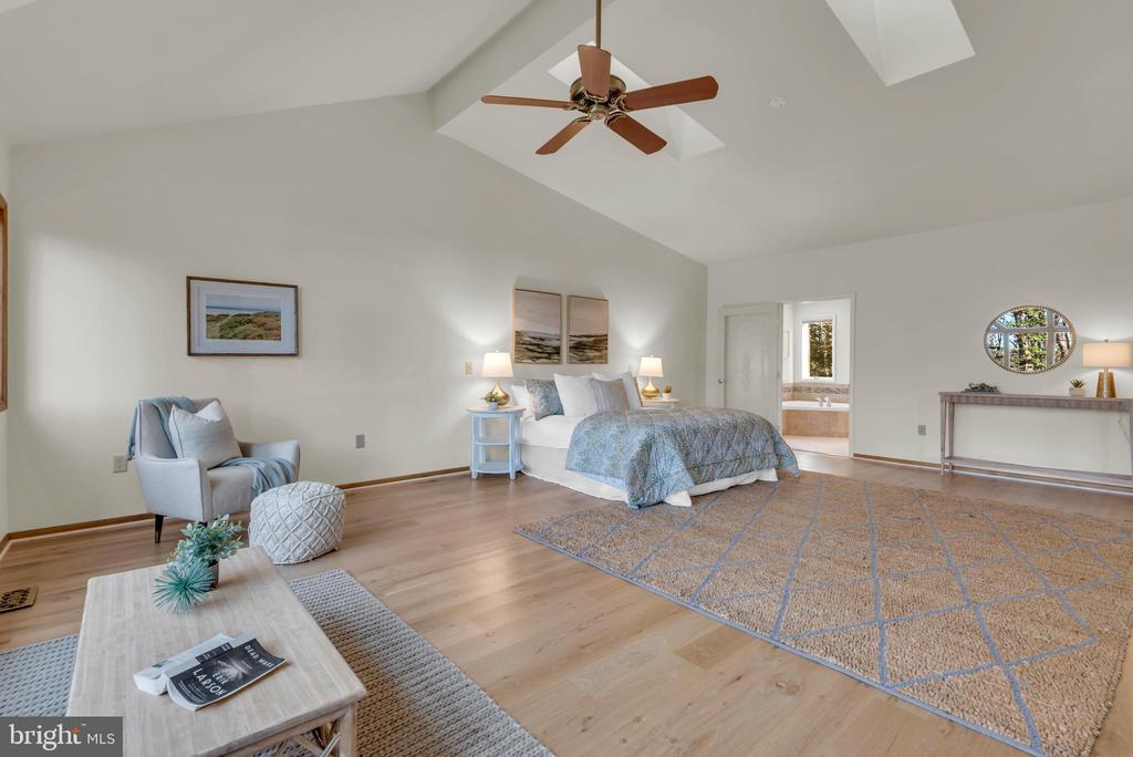 1815 MILLRIDGE COURT