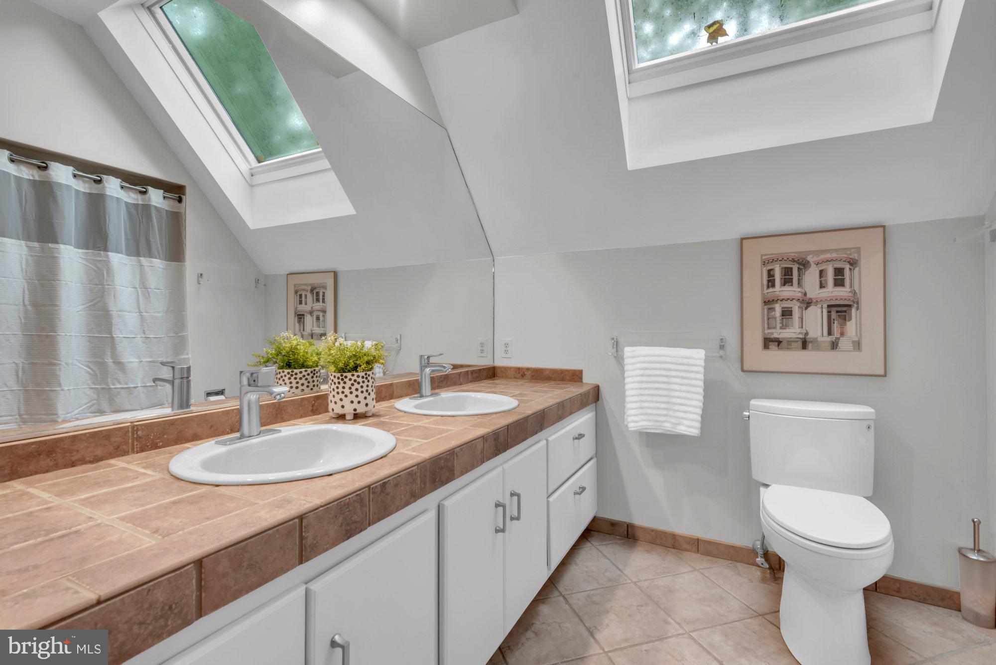 1815 MILLRIDGE COURT