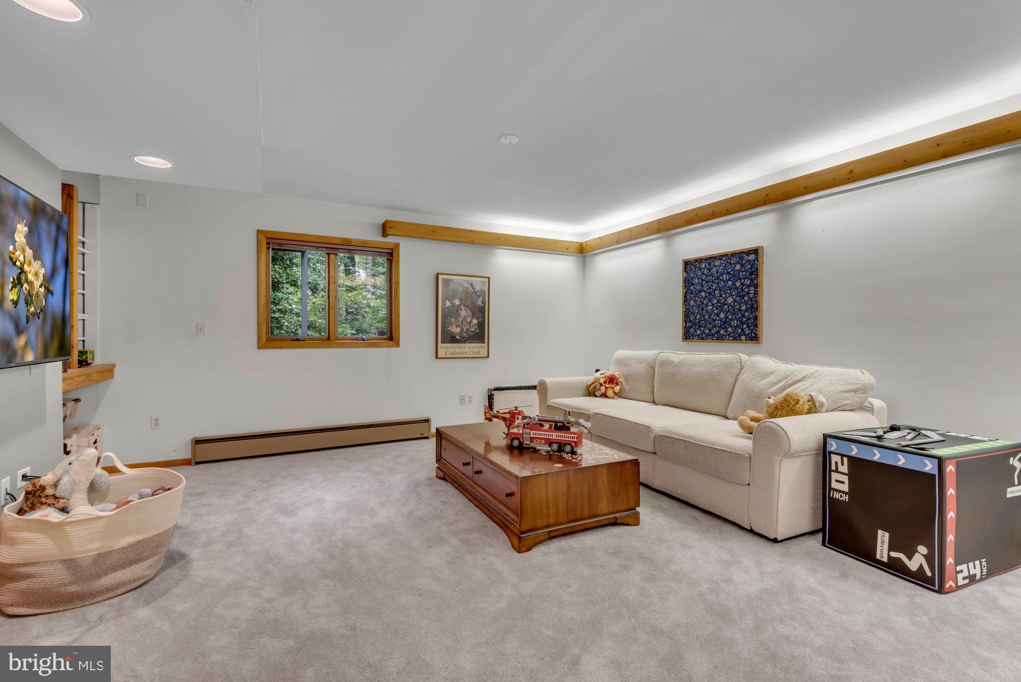 1815 MILLRIDGE COURT