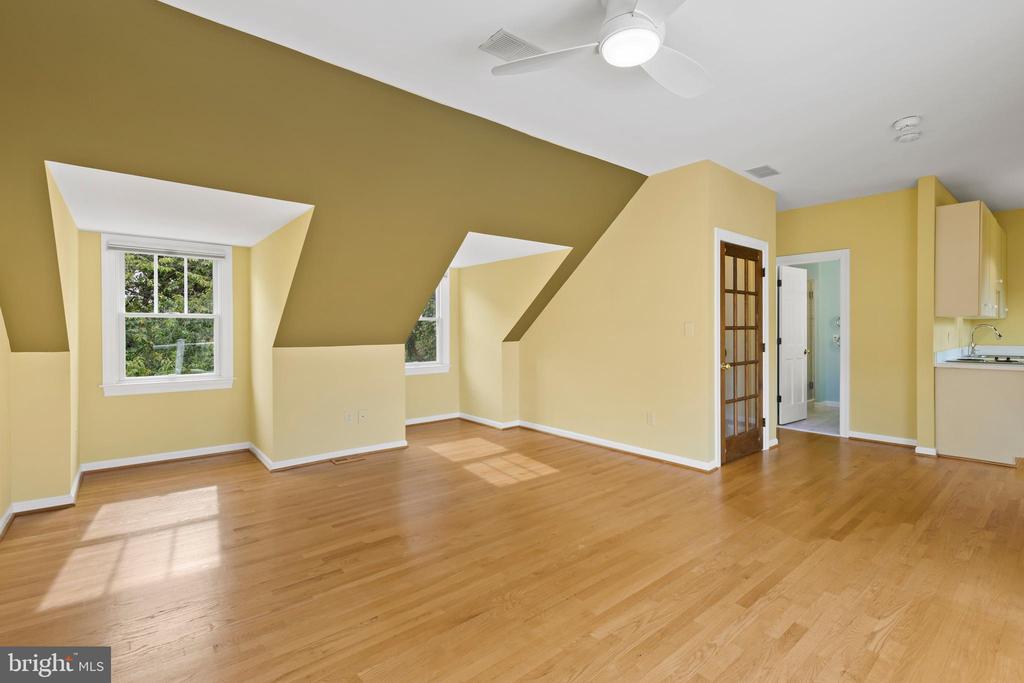 417 SECOND STREET