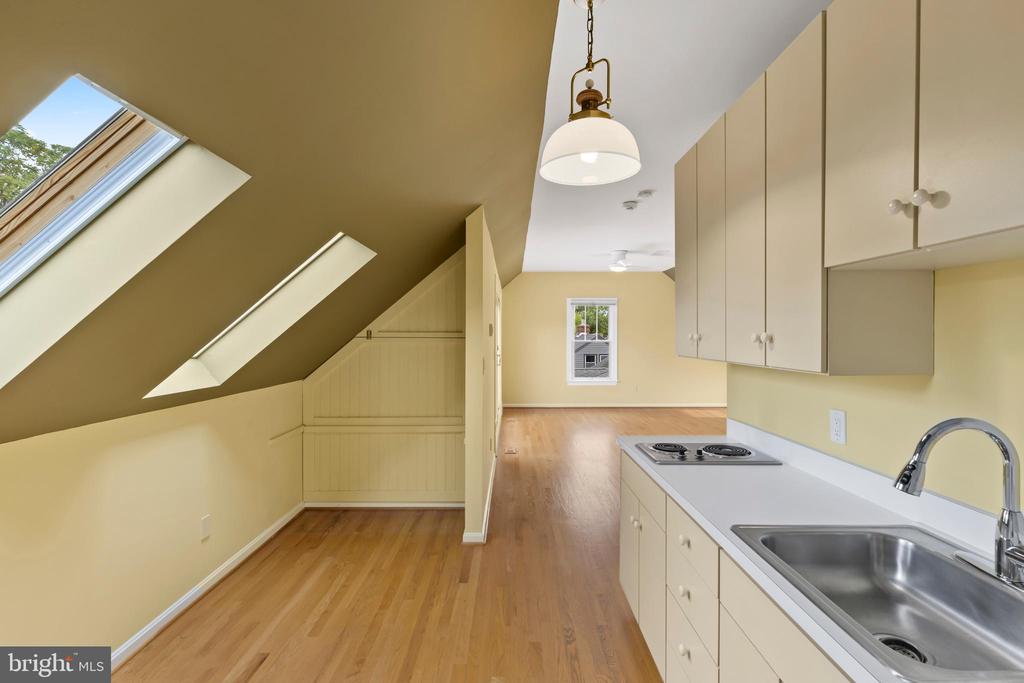 417 SECOND STREET