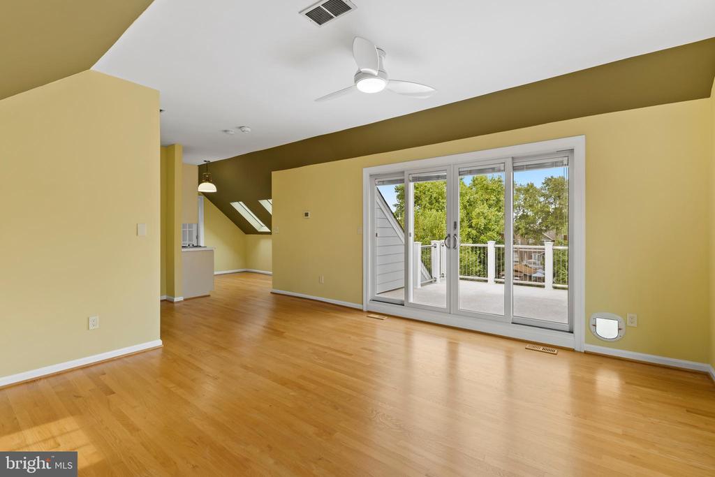 417 SECOND STREET