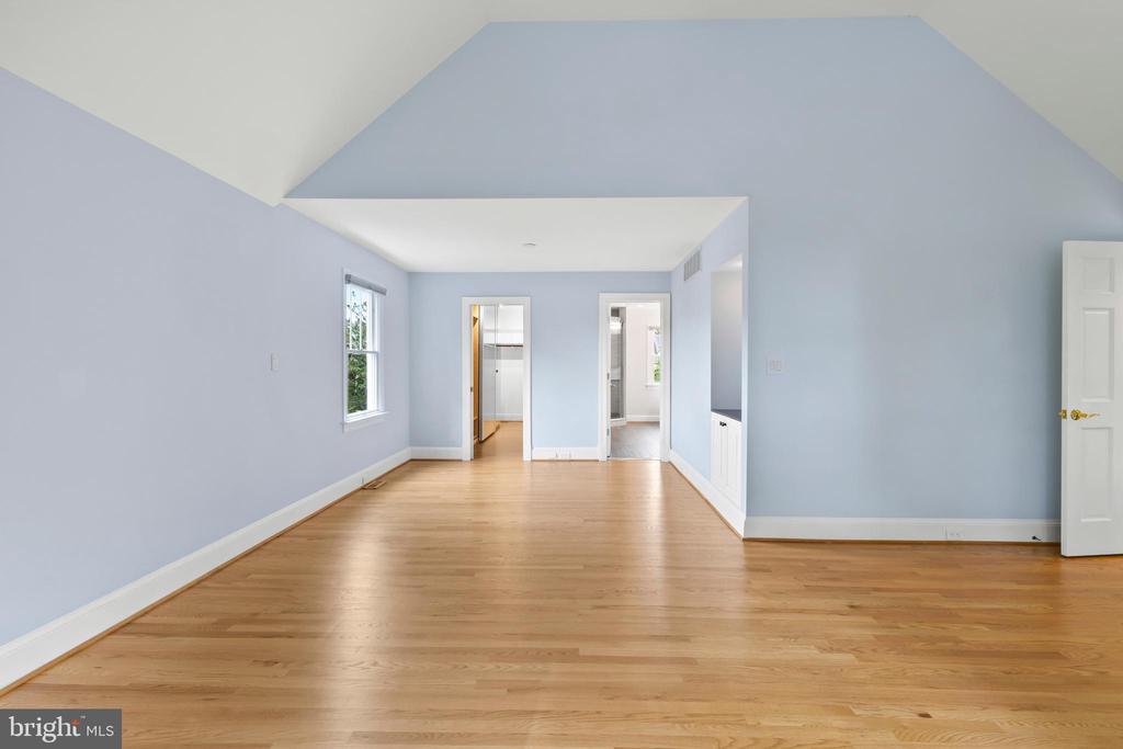 417 SECOND STREET