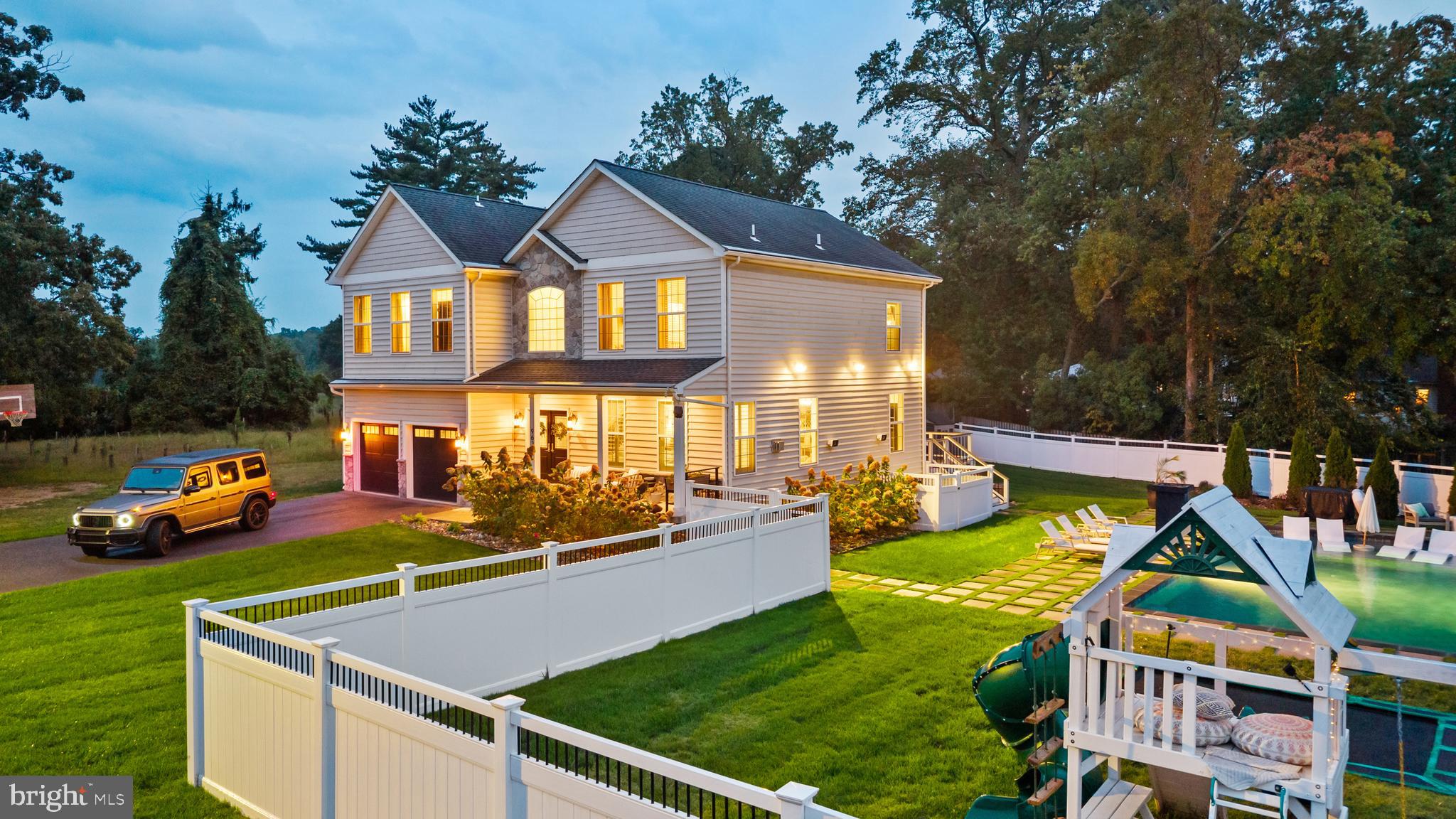 NEWLY BUILT | 962 OLD ANNAPOLIS NECK ROAD