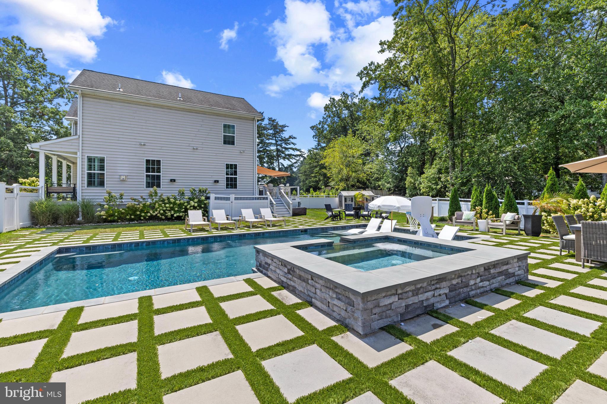 NEWLY BUILT | 962 OLD ANNAPOLIS NECK ROAD