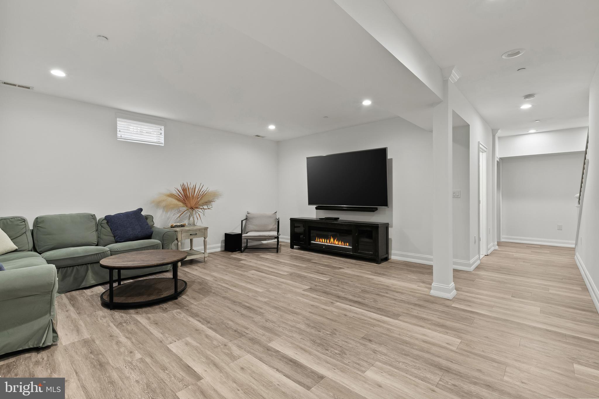 NEWLY BUILT | 962 OLD ANNAPOLIS NECK ROAD