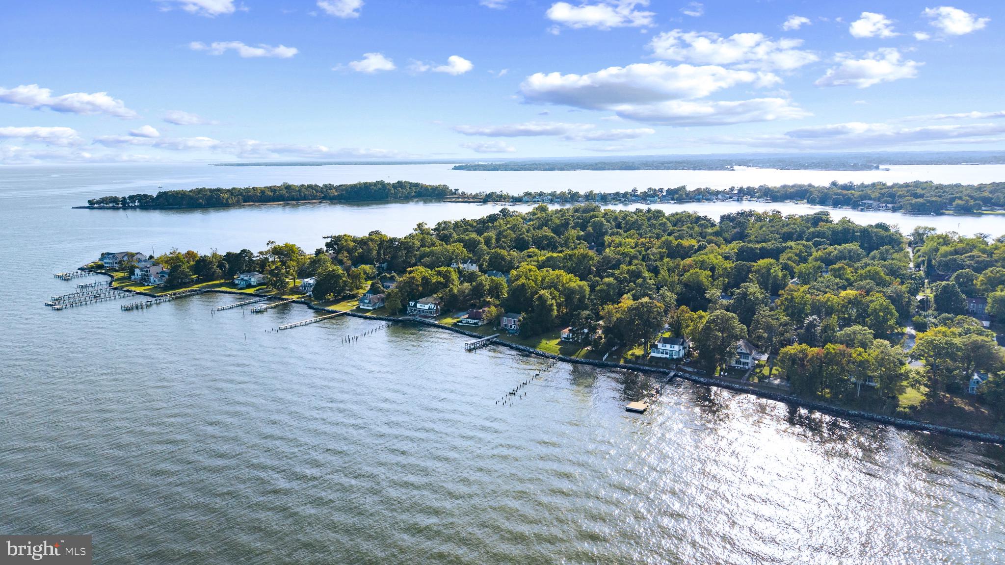 3509 NARRAGANSETT AVENUE