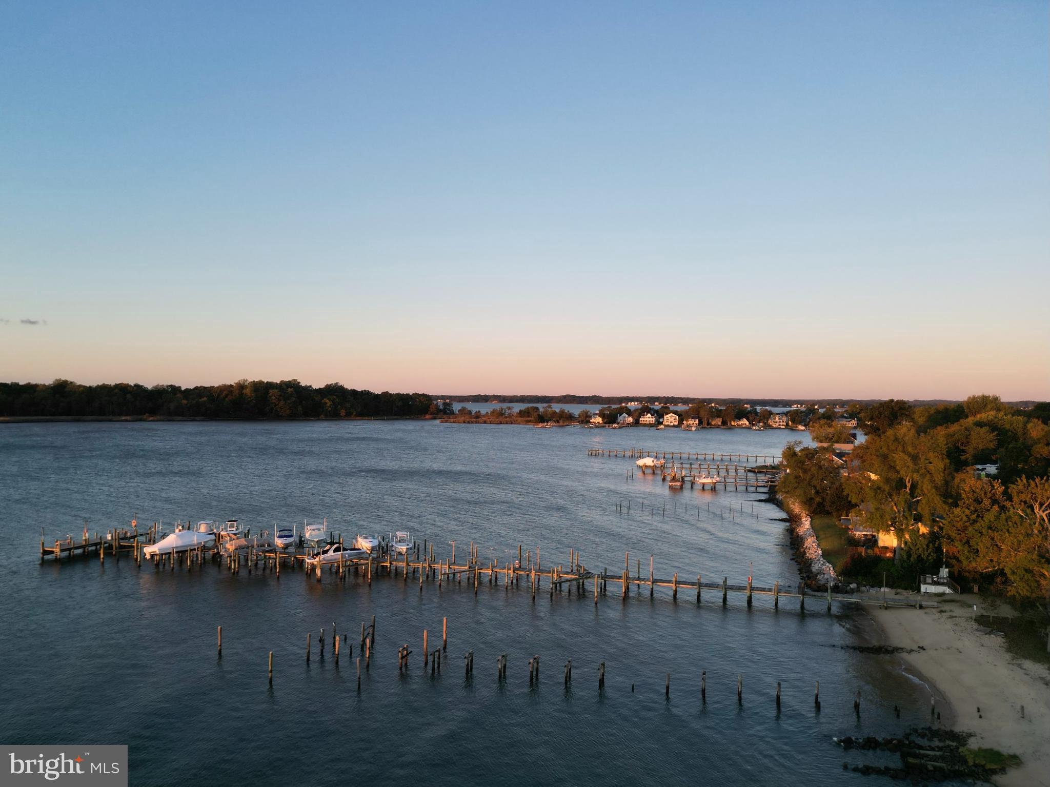 3509 NARRAGANSETT AVENUE