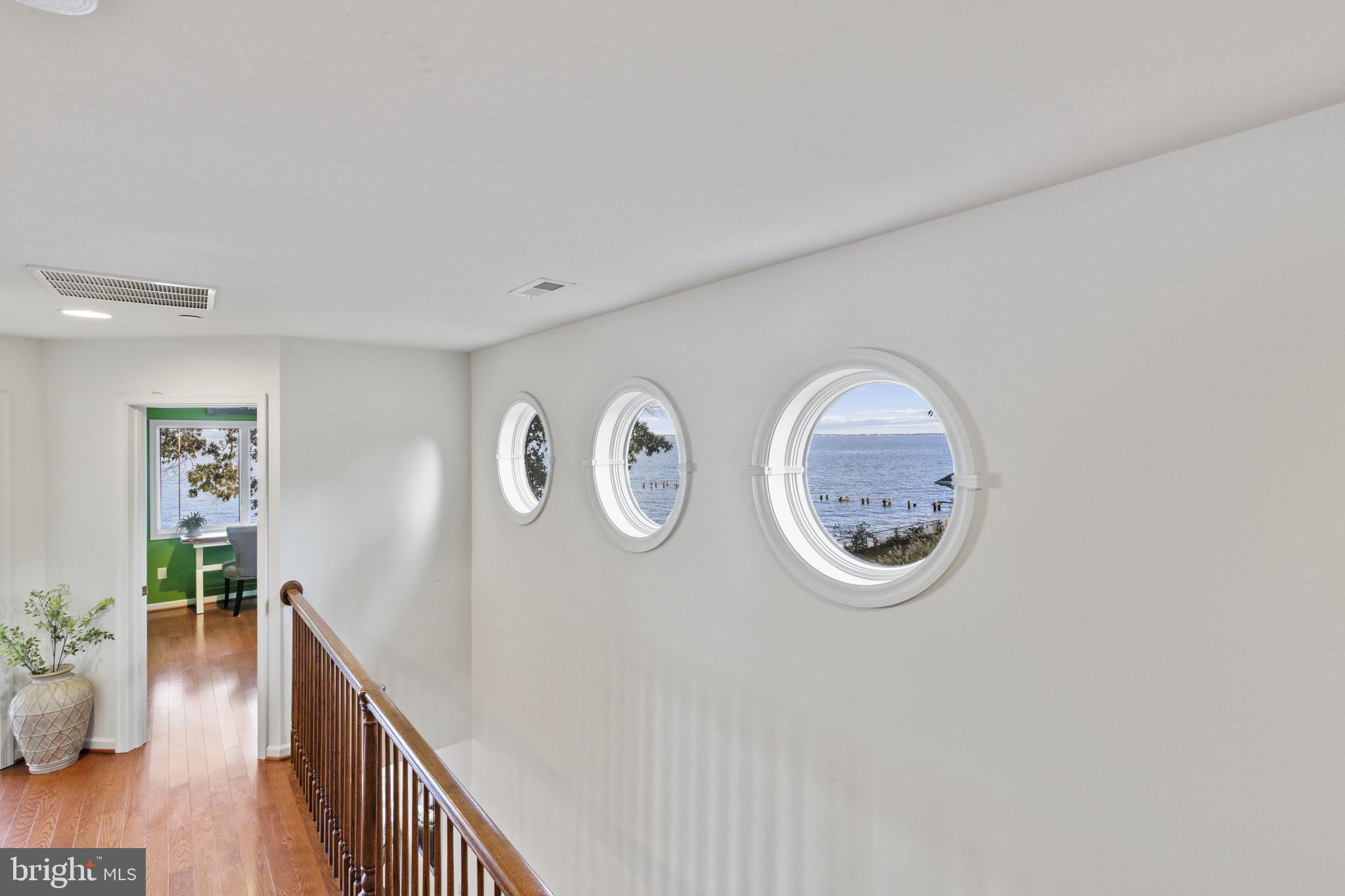 3509 NARRAGANSETT AVENUE