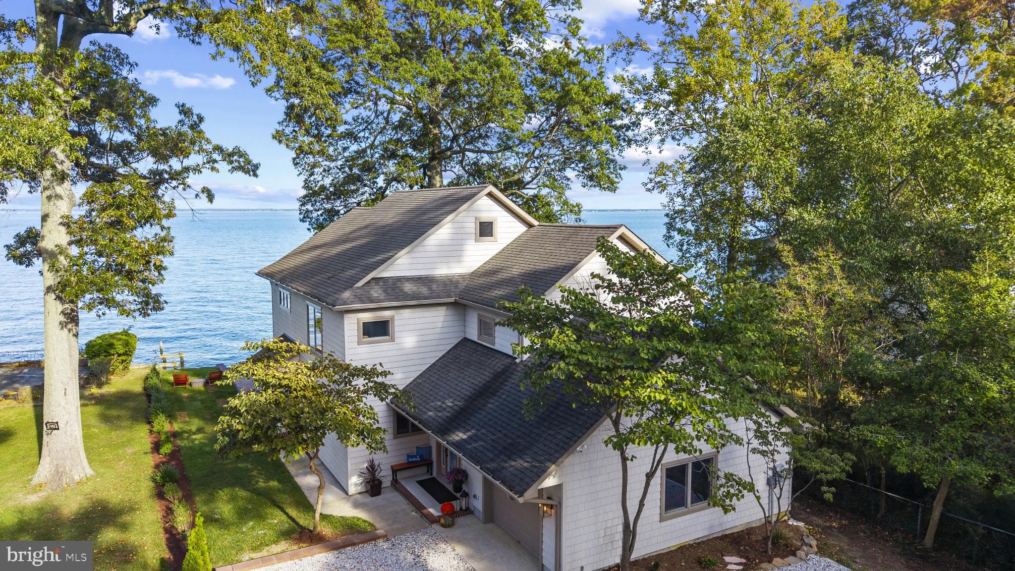 3509 NARRAGANSETT AVENUE