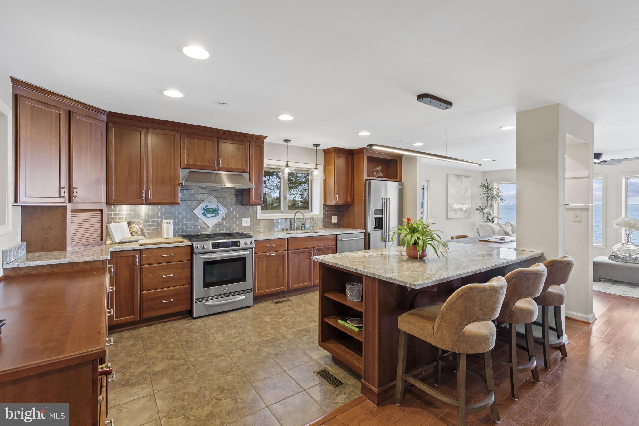 3509 NARRAGANSETT AVENUE