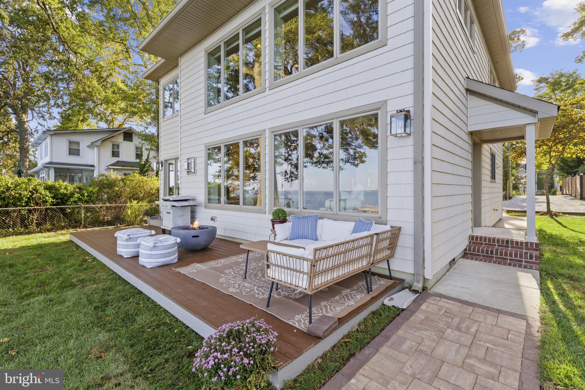 3509 NARRAGANSETT AVENUE