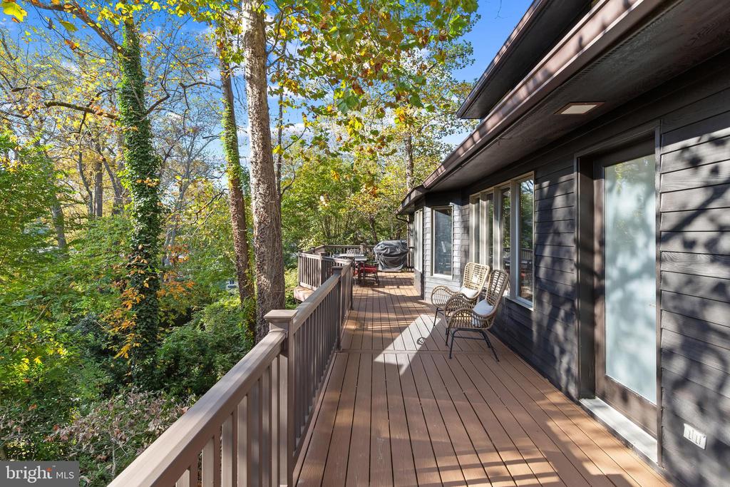 319 EPPING WAY