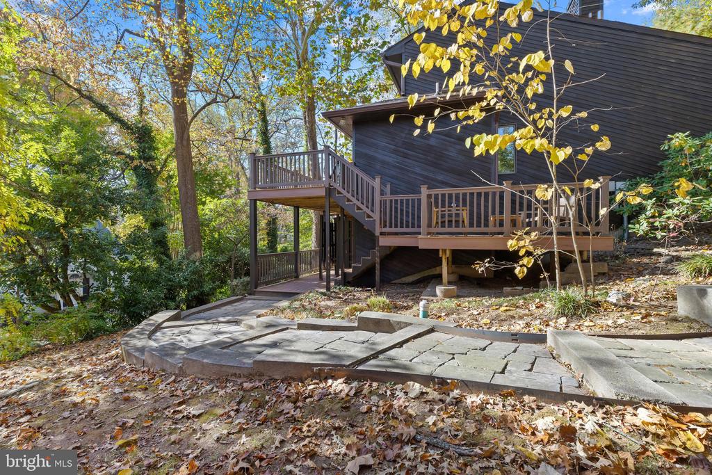 319 EPPING WAY