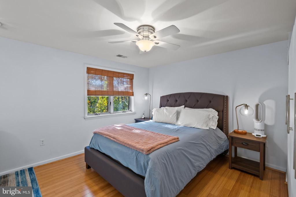 319 EPPING WAY