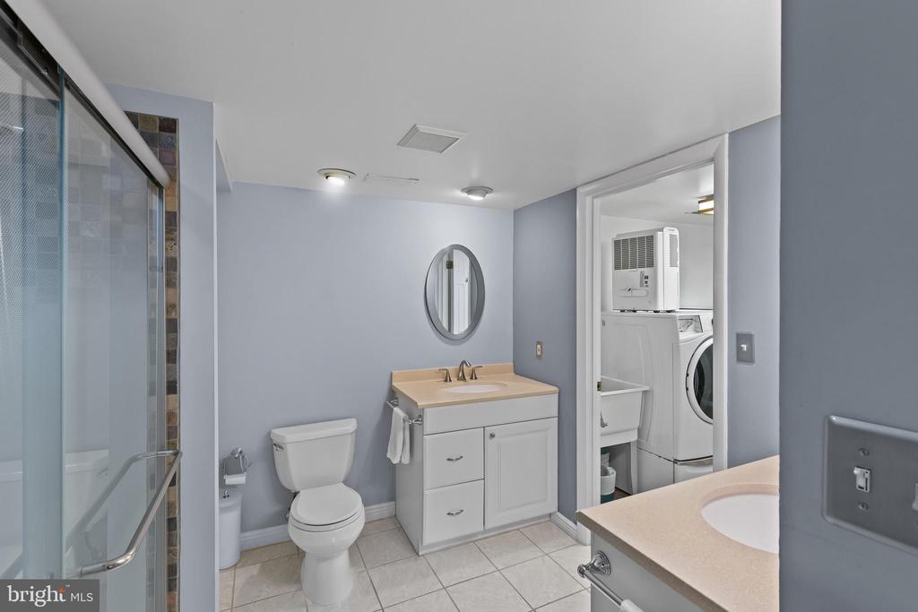 319 EPPING WAY