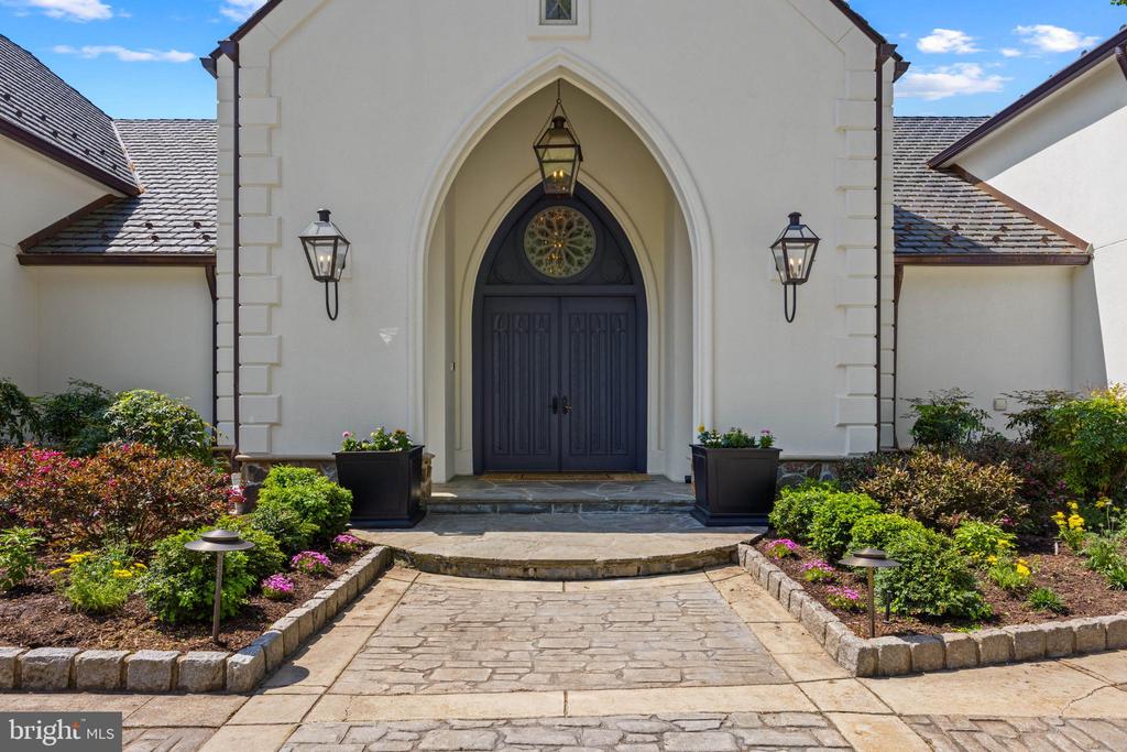 WHITEHALL CREEK ESTATE | 1524 CEDAR LANE FARM ROAD