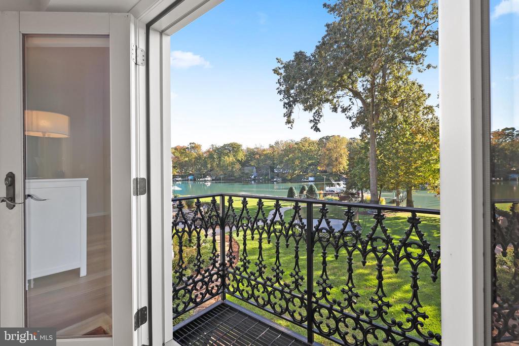 WHITEHALL CREEK ESTATE | 1524 CEDAR LANE FARM ROAD
