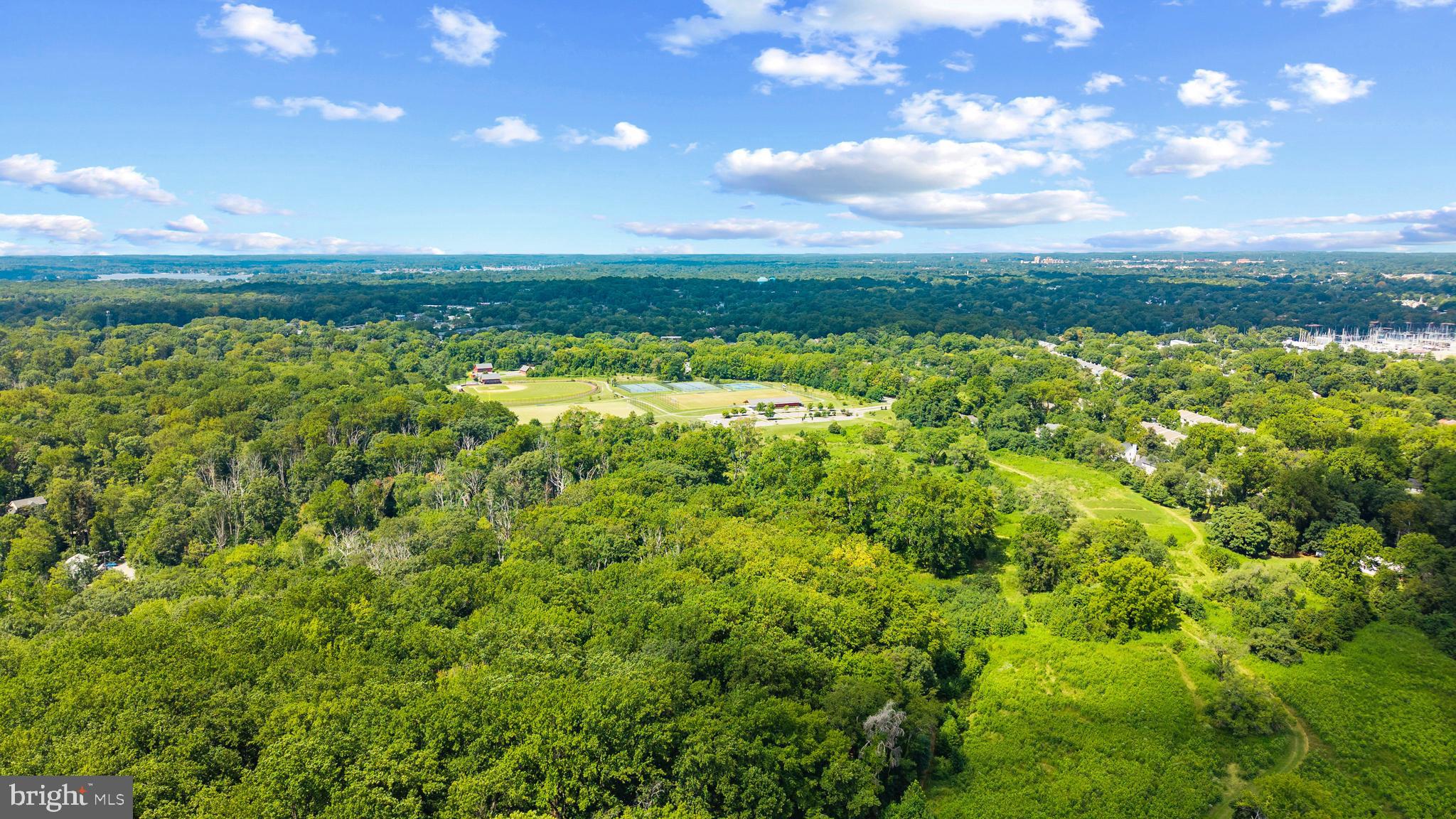 LAKE OGELTON WATERFRONT | 2656 QUEEN ANNE CIRCLE A