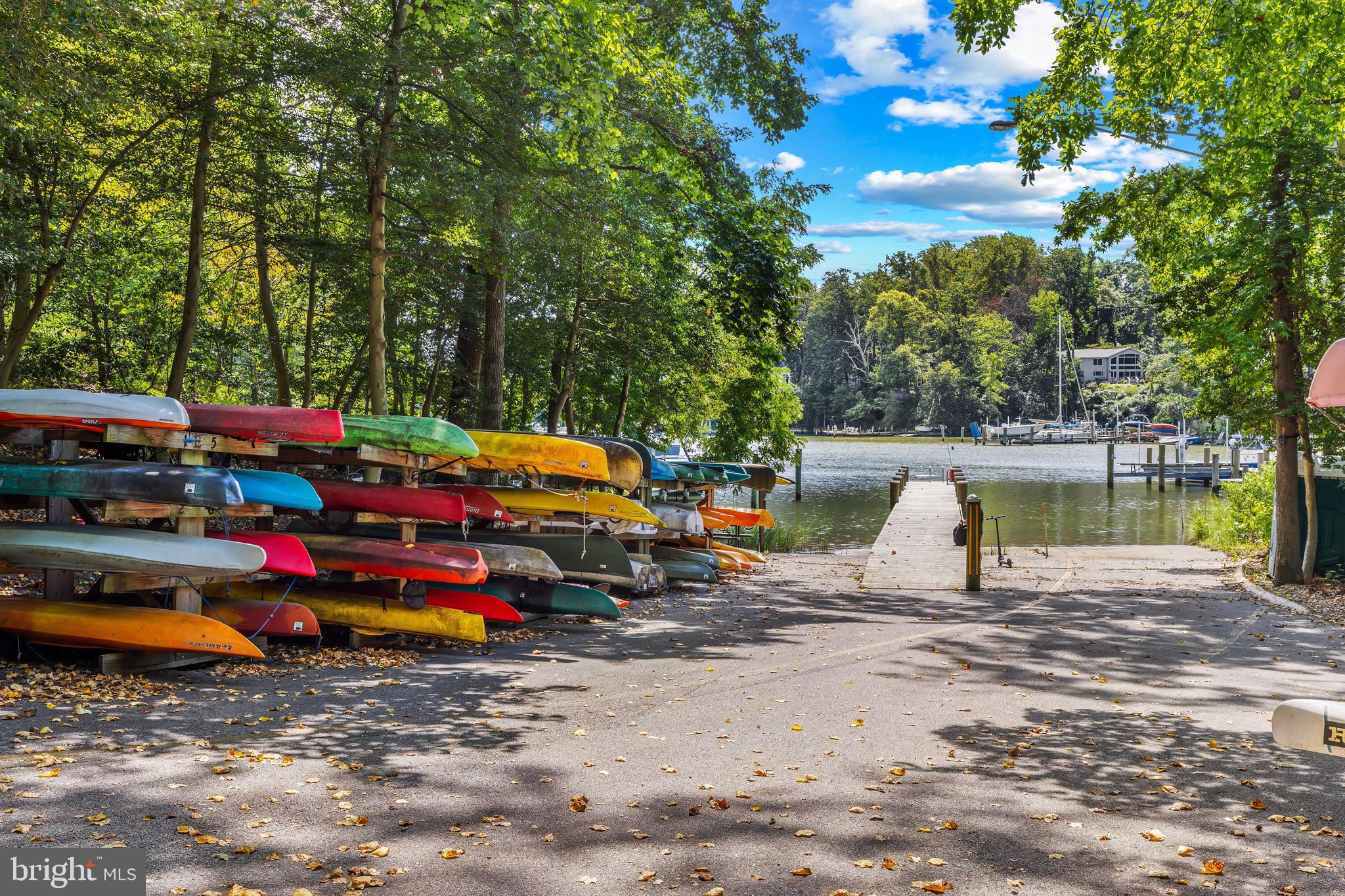 LAKE OGELTON WATERFRONT | 2656 QUEEN ANNE CIRCLE A