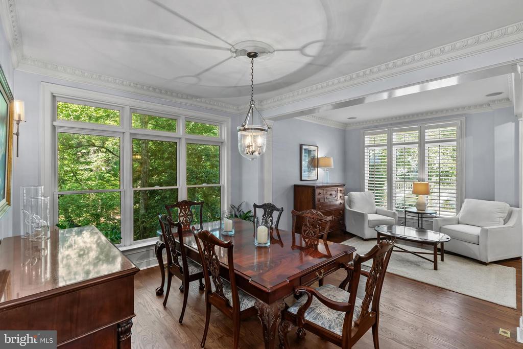 LAKE OGELTON WATERFRONT | 2656 QUEEN ANNE CIRCLE A
