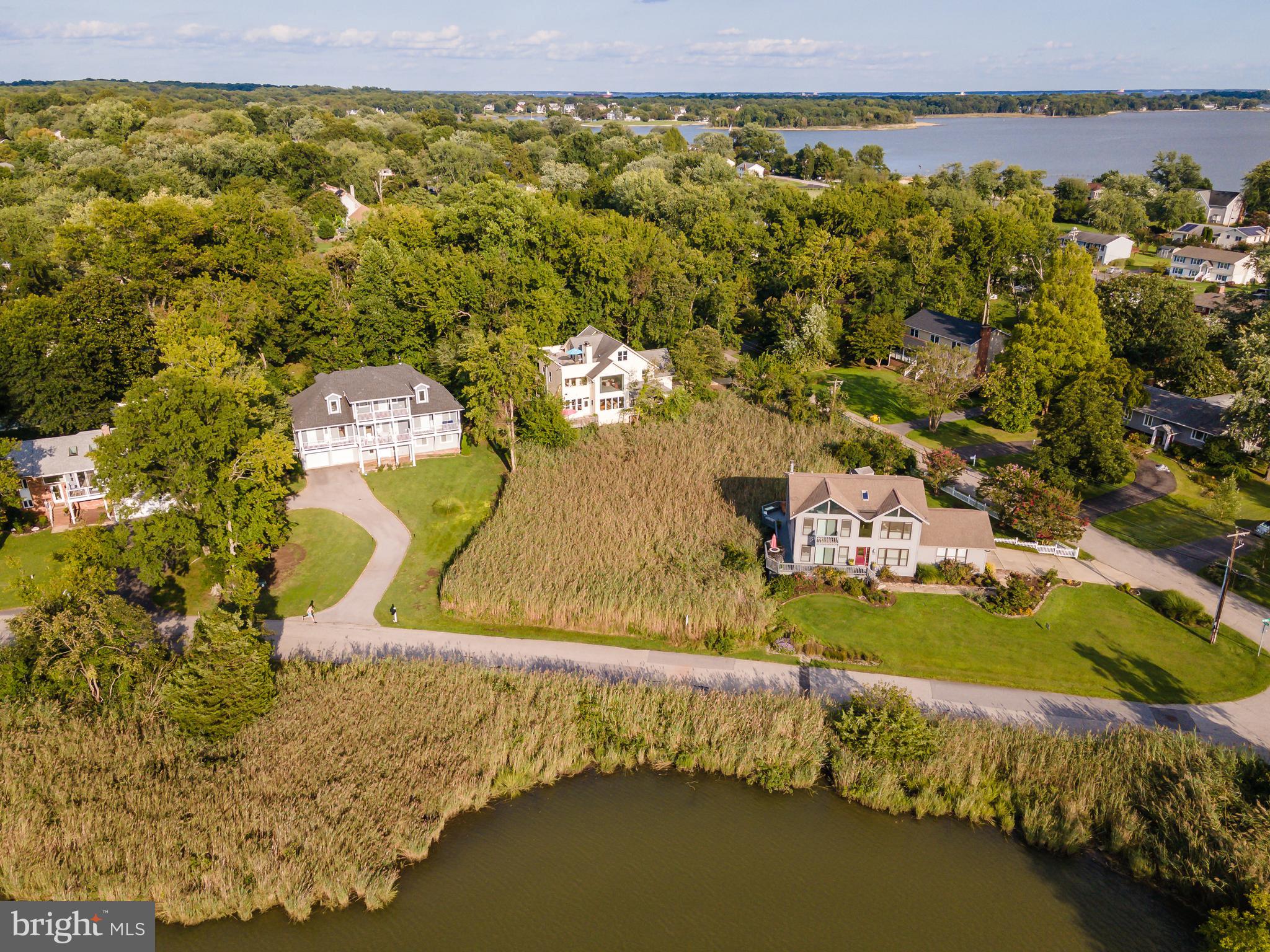 HILLSMERE | 133 LAKE VIEW DRIVE