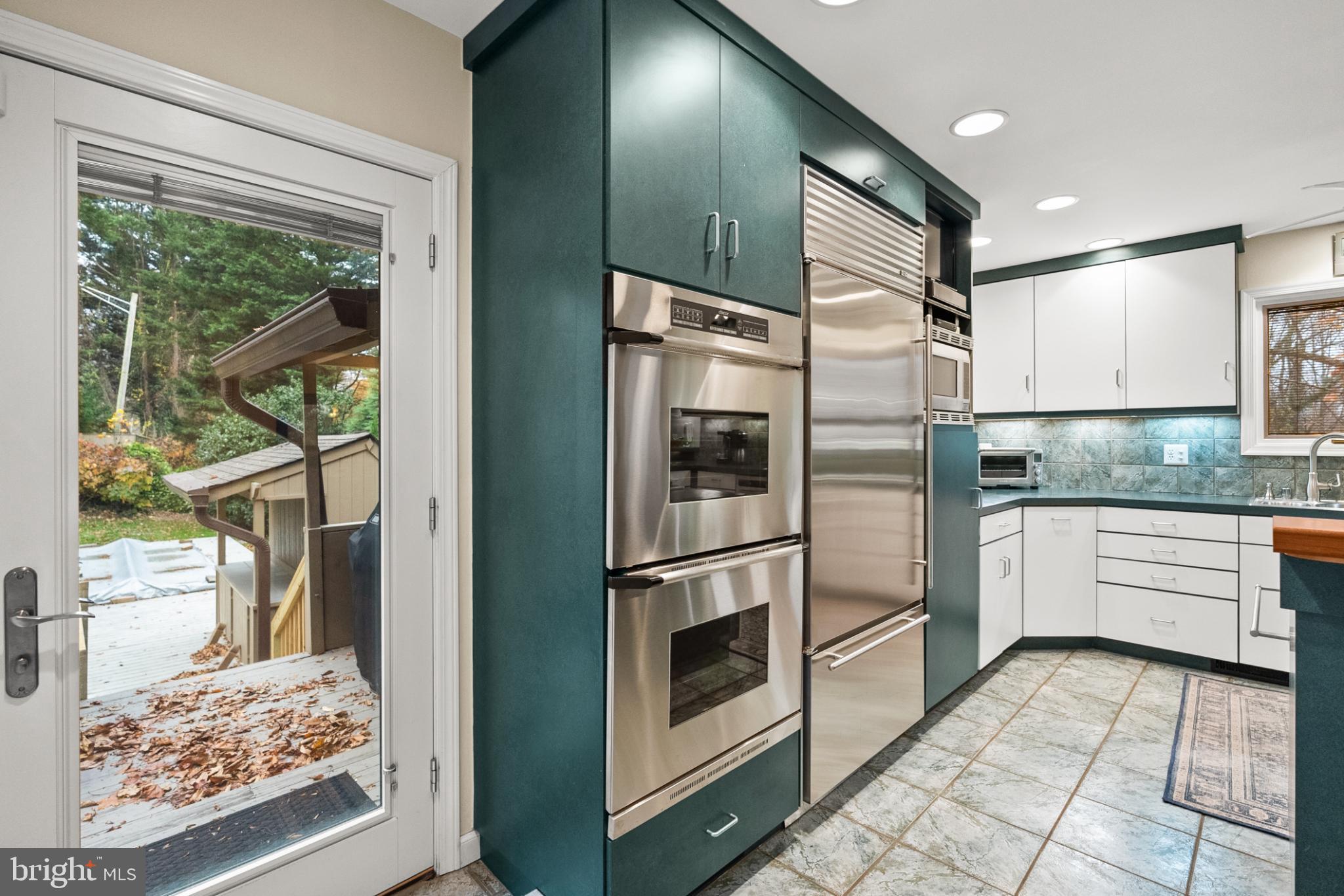 1800 SEVERN GROVE ROAD