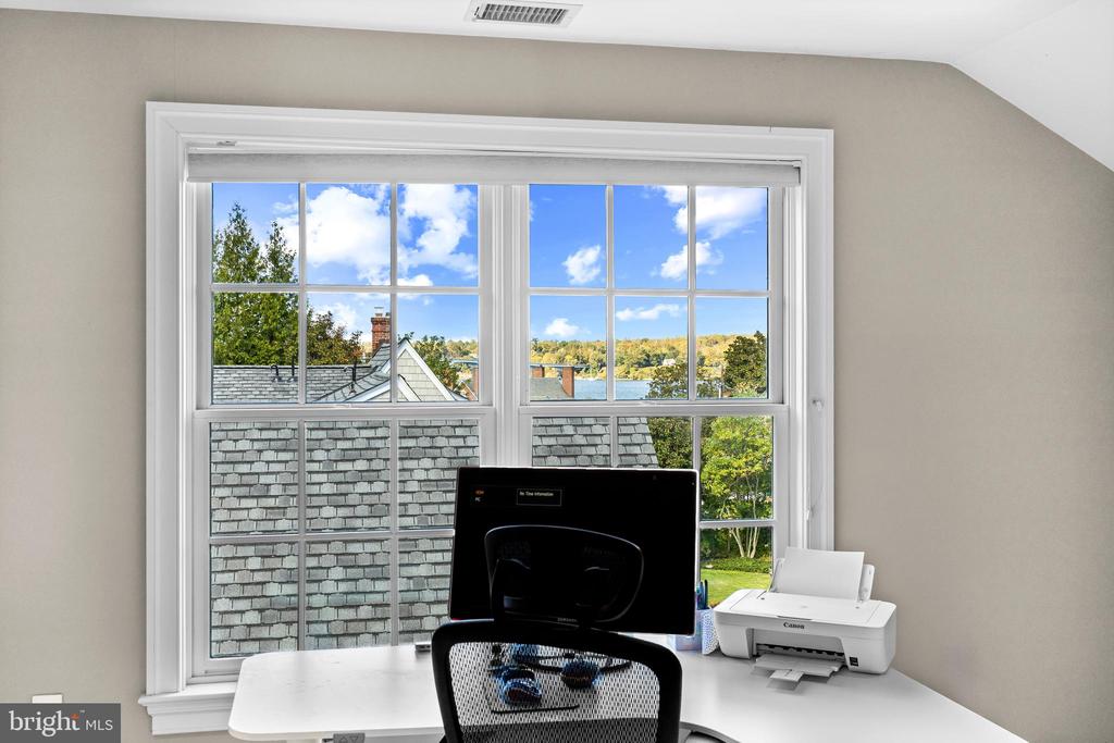 WEST ANNAPOLIS WARDOUR | 219 WARDOUR DRIVE