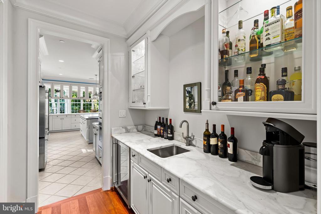 WEST ANNAPOLIS WARDOUR | 219 WARDOUR DRIVE