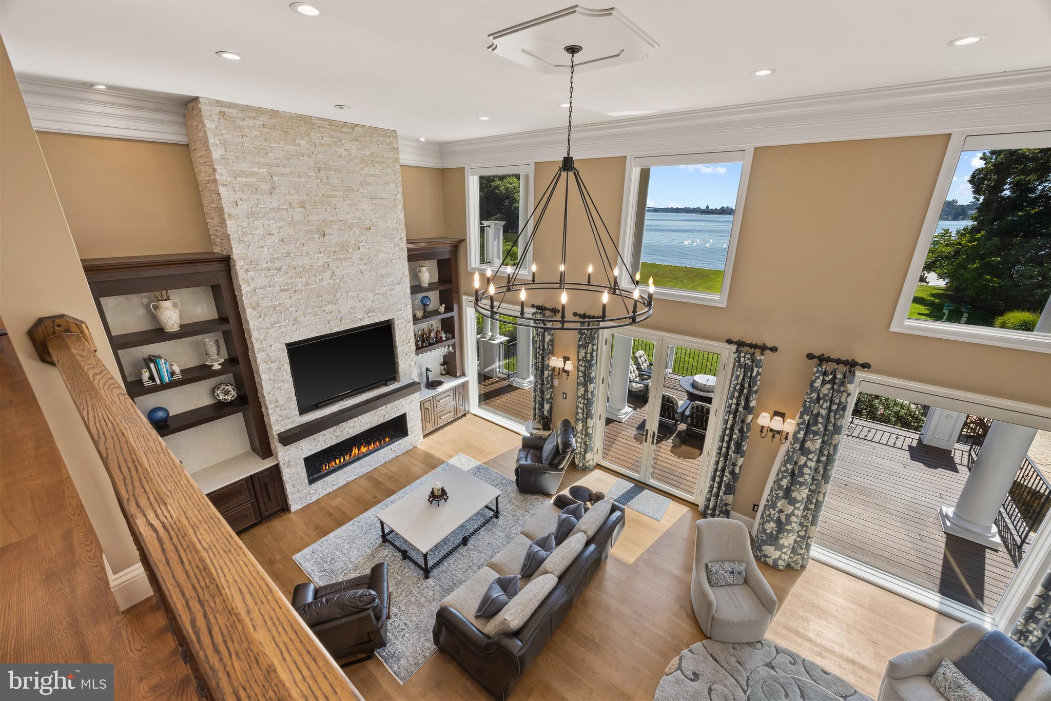 SEVERN RIVER WATERFRONT | 125 S WINCHESTER ROAD