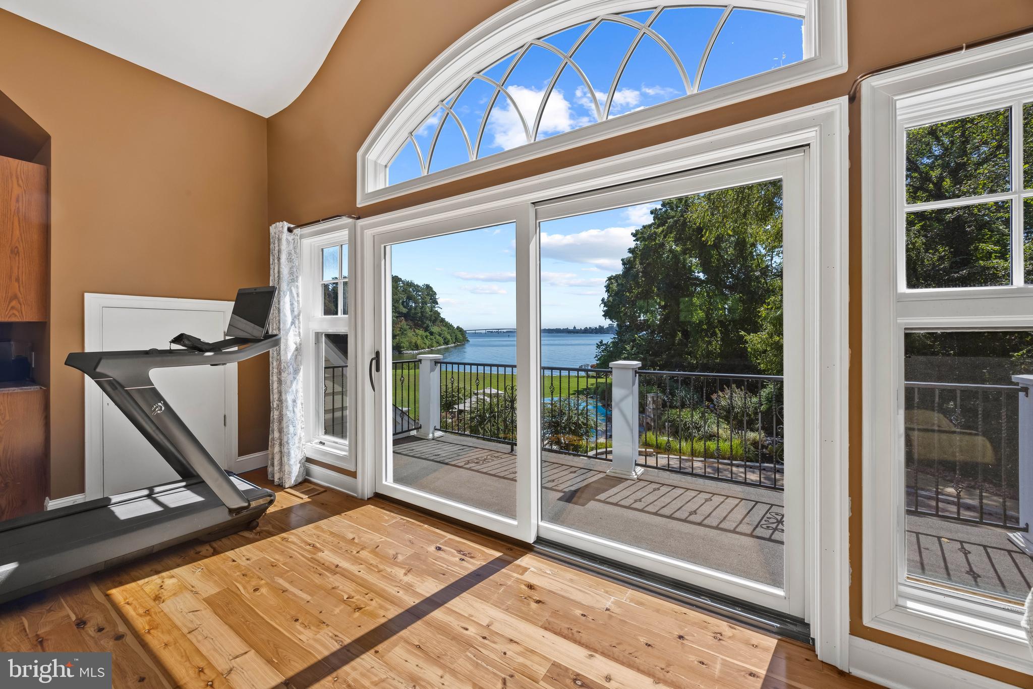 SEVERN RIVER WATERFRONT | 125 S WINCHESTER ROAD