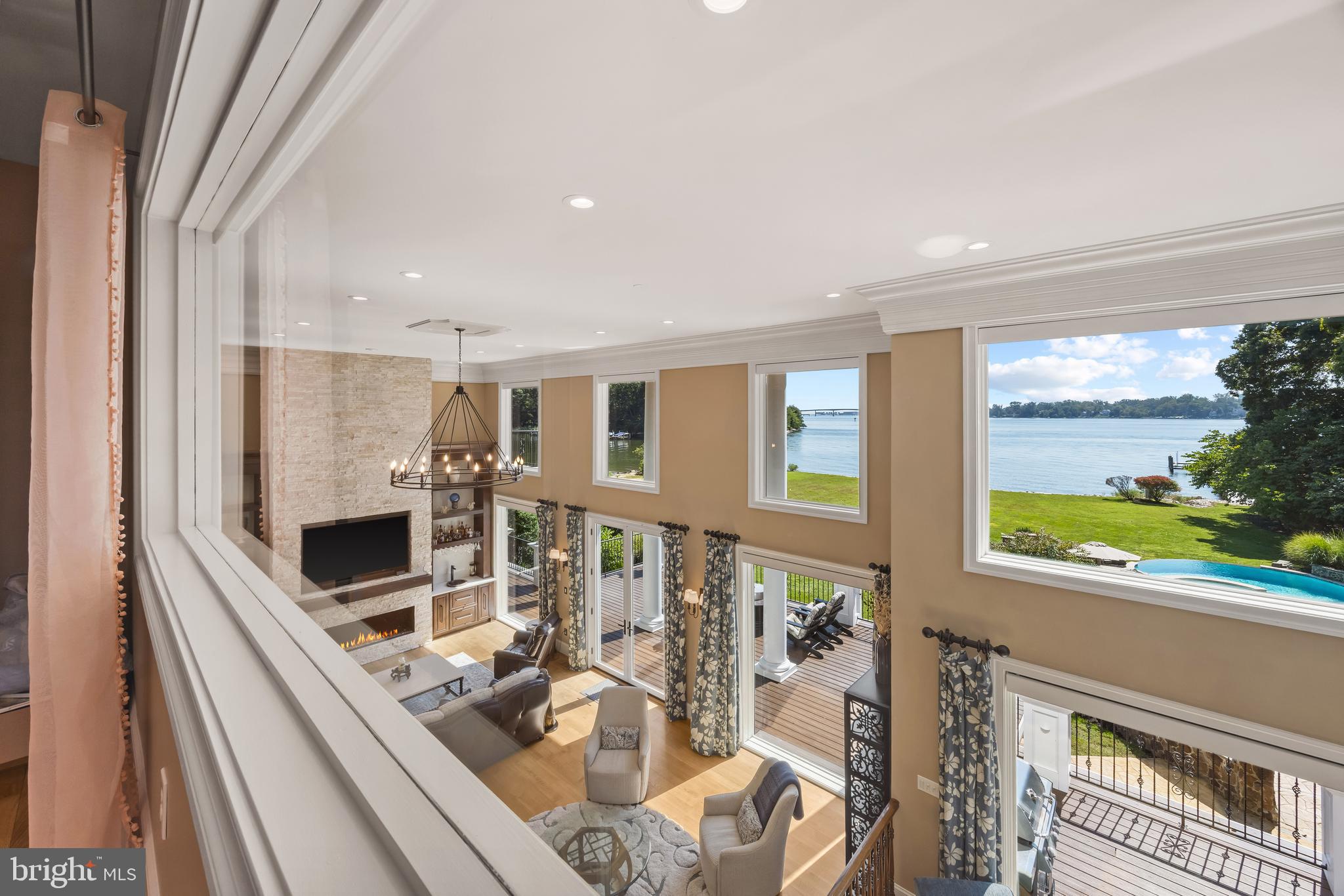 SEVERN RIVER WATERFRONT | 125 S WINCHESTER ROAD