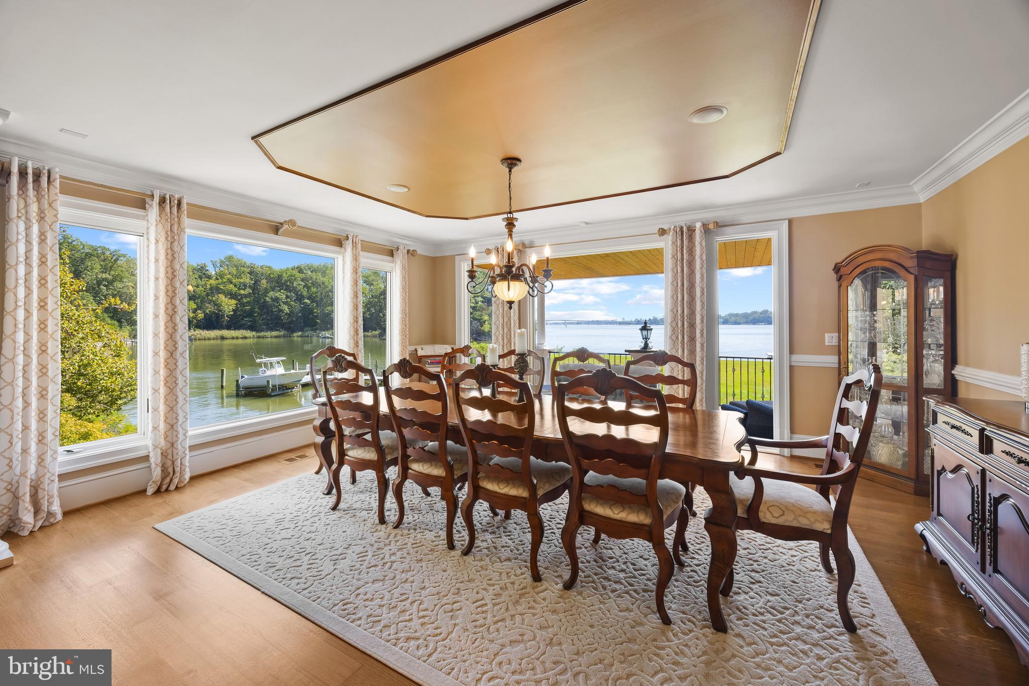 SEVERN RIVER WATERFRONT | 125 S WINCHESTER ROAD