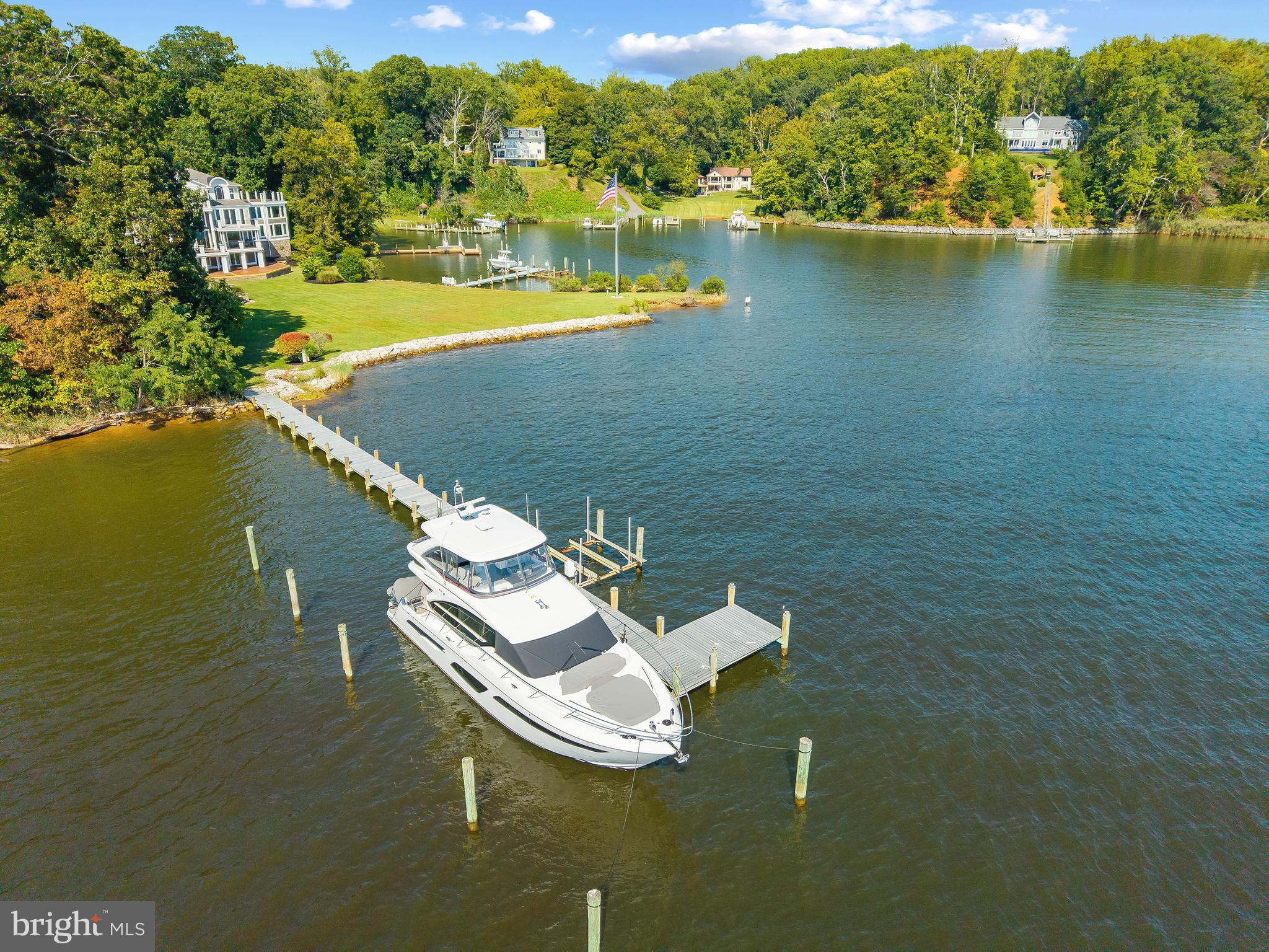 SEVERN RIVER WATERFRONT | 125 S WINCHESTER ROAD