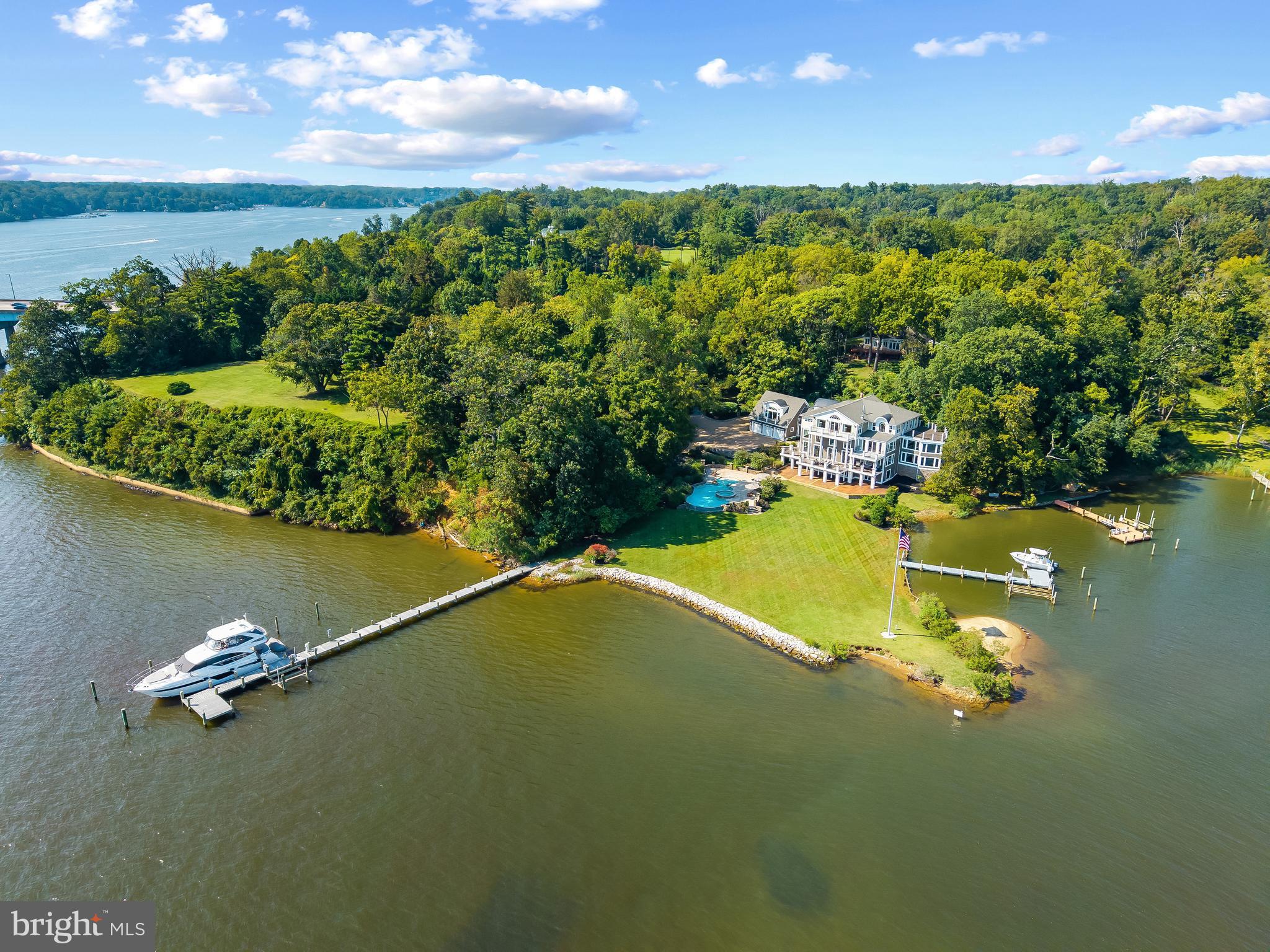 SEVERN RIVER WATERFRONT | 125 S WINCHESTER ROAD