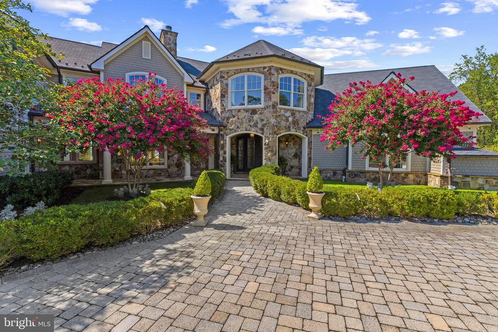 SEVERN RIVER WATERFRONT | 1900 CARROLLTON ROAD