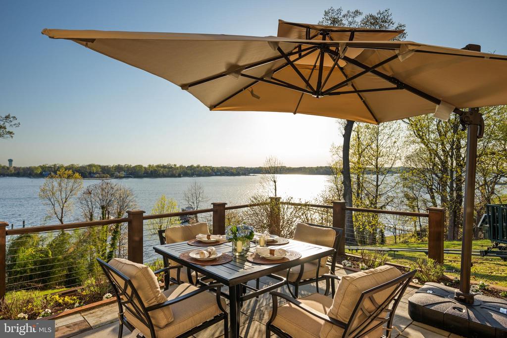 SEVERN RIVER WATERFRONT | 1900 CARROLLTON ROAD