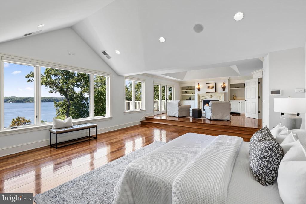 SEVERN RIVER WATERFRONT | 1900 CARROLLTON ROAD